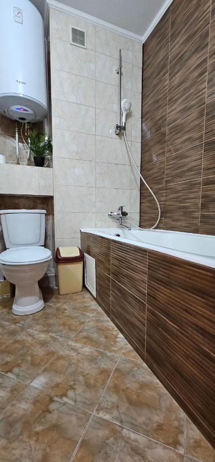 Apartmentrent Chişinǎu Buitenkant foto